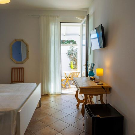 Bed and Breakfast Il Giardino di Jo Minervino di Lecce Esterno foto
