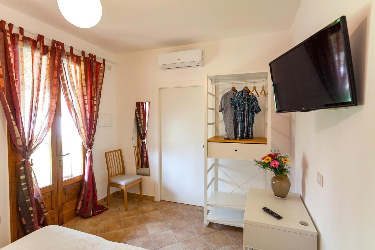 Bed and Breakfast Il Giardino di Jo Minervino di Lecce Esterno foto