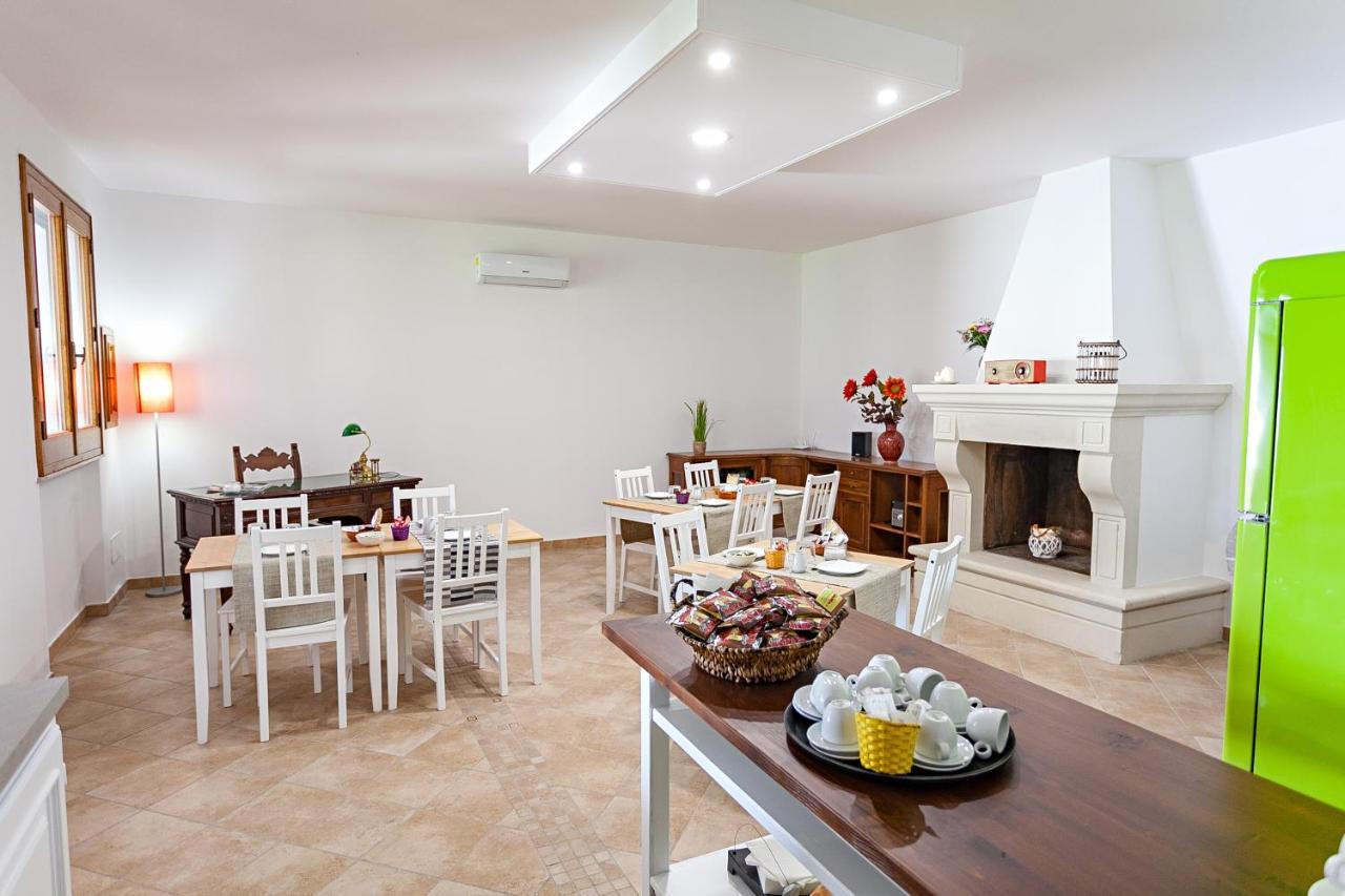 Bed and Breakfast Il Giardino di Jo Minervino di Lecce Esterno foto